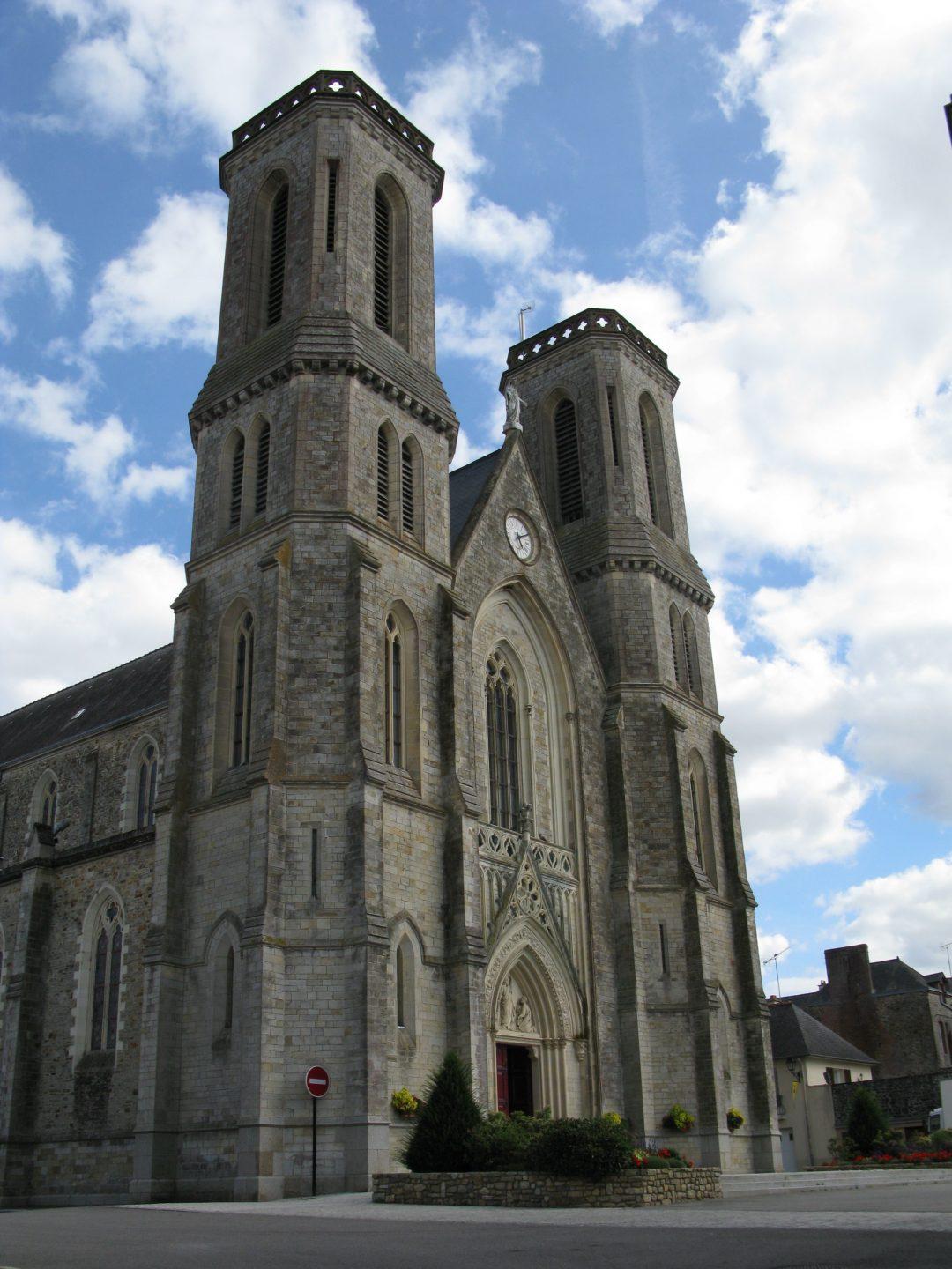 Martigné Ferchaud Église